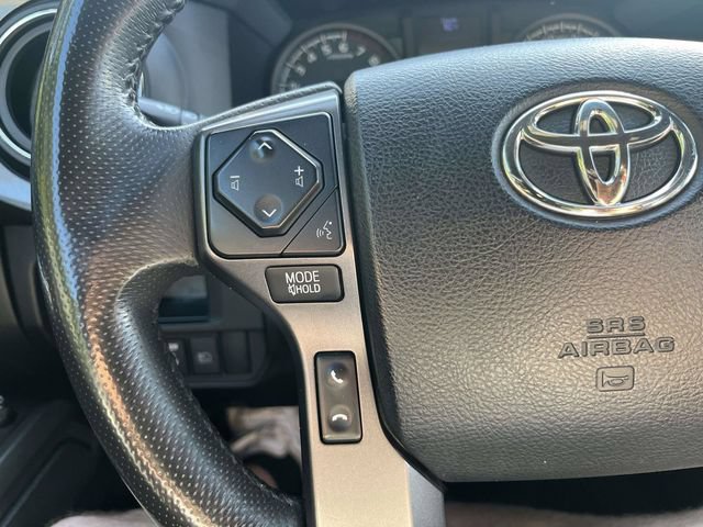 Used 2019 Toyota Tacoma TRD Off-Road AWD/4WD image 23