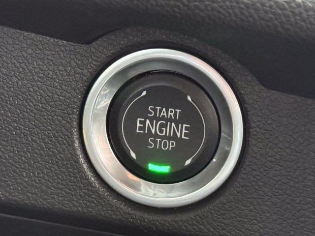 Used 2024 Chevrolet Traverse LT FWD image 17