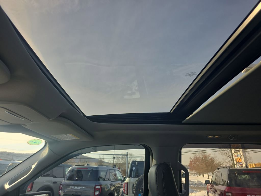 Certified 2023 Ford F150 Lariat w/ Equipment Group 502A High image 21