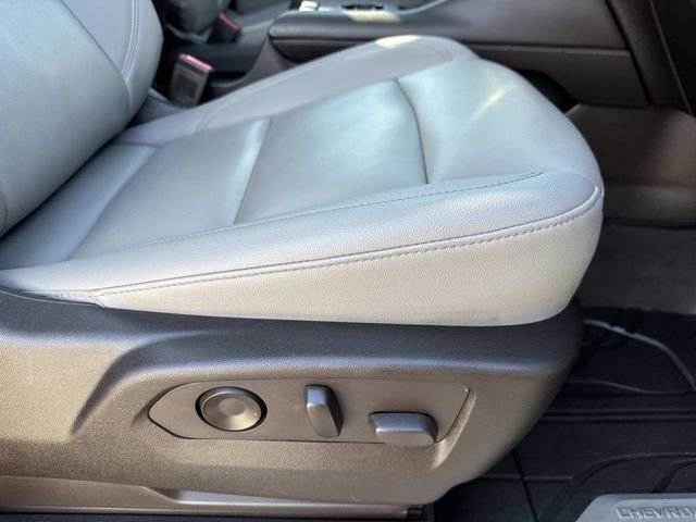 Used 2022 Chevrolet Tahoe Z71 w/ Z71 Off-Road Package image 13