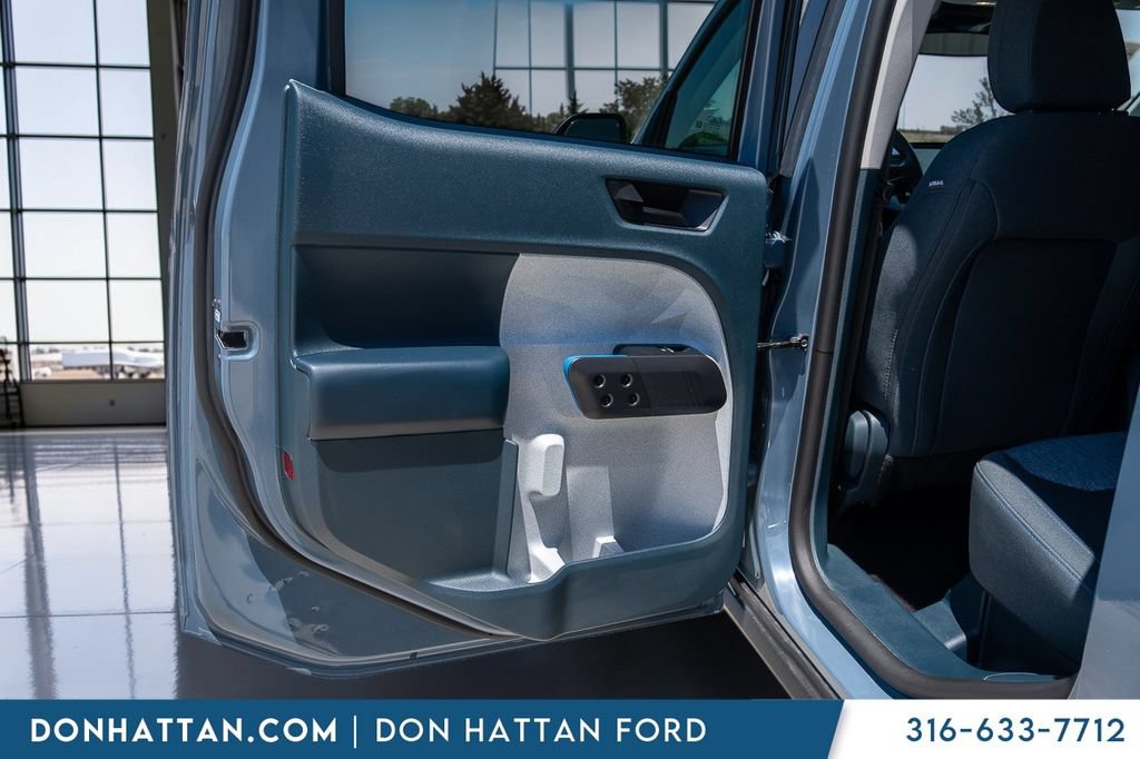 Certified 2025 Ford Maverick XLT FWD image 18