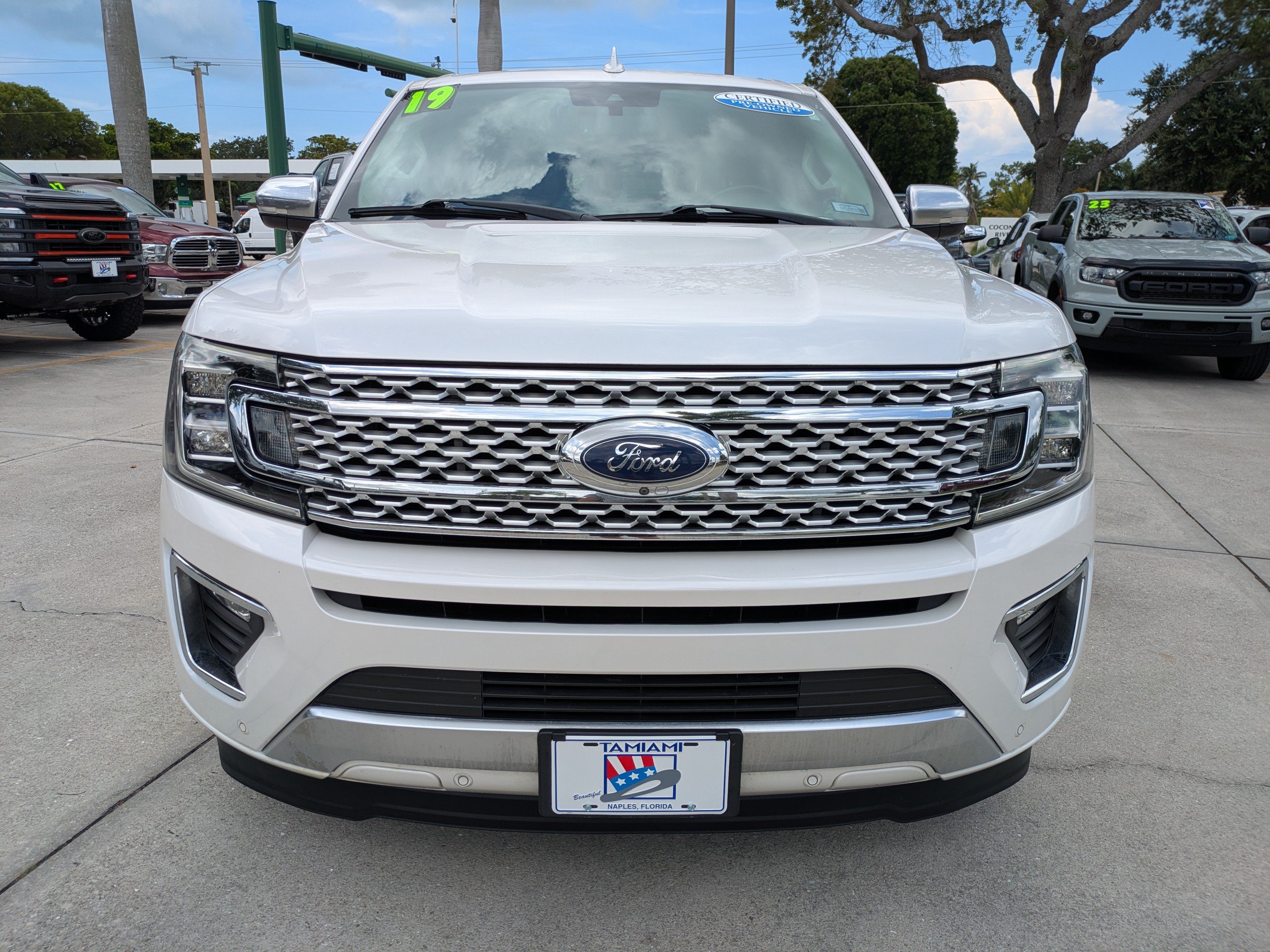 Certified 2019 Ford Expedition Platinum RWD image 9