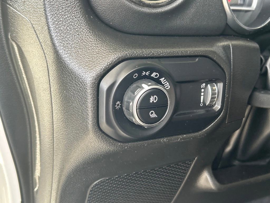 Used 2023 Jeep Gladiator Overland image 33