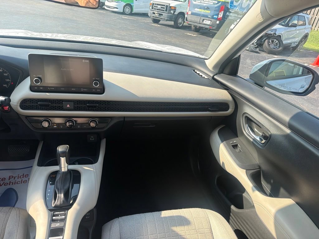 Used 2024 Honda HR-V LX image 20