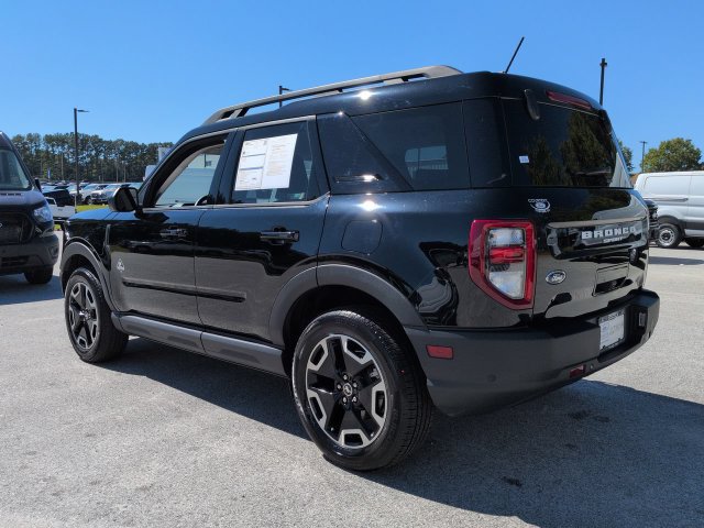 Certified 2024 Ford Bronco Sport Outer Banks AWD/4WD image 7