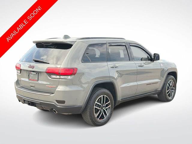 Used 2021 Jeep Grand Cherokee Trailhawk w/ Trailhawk Luxury Group AWD/4WD image 8