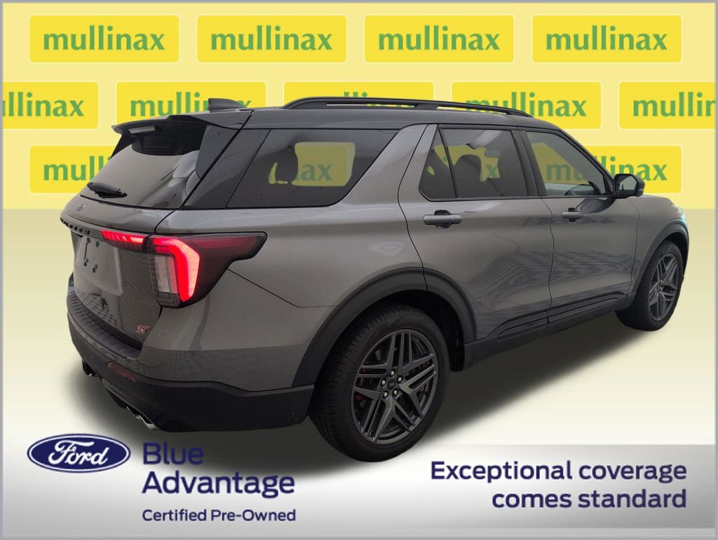 Certified 2025 Ford Explorer ST w/ Sun And Sound Package AWD/4WD image 3