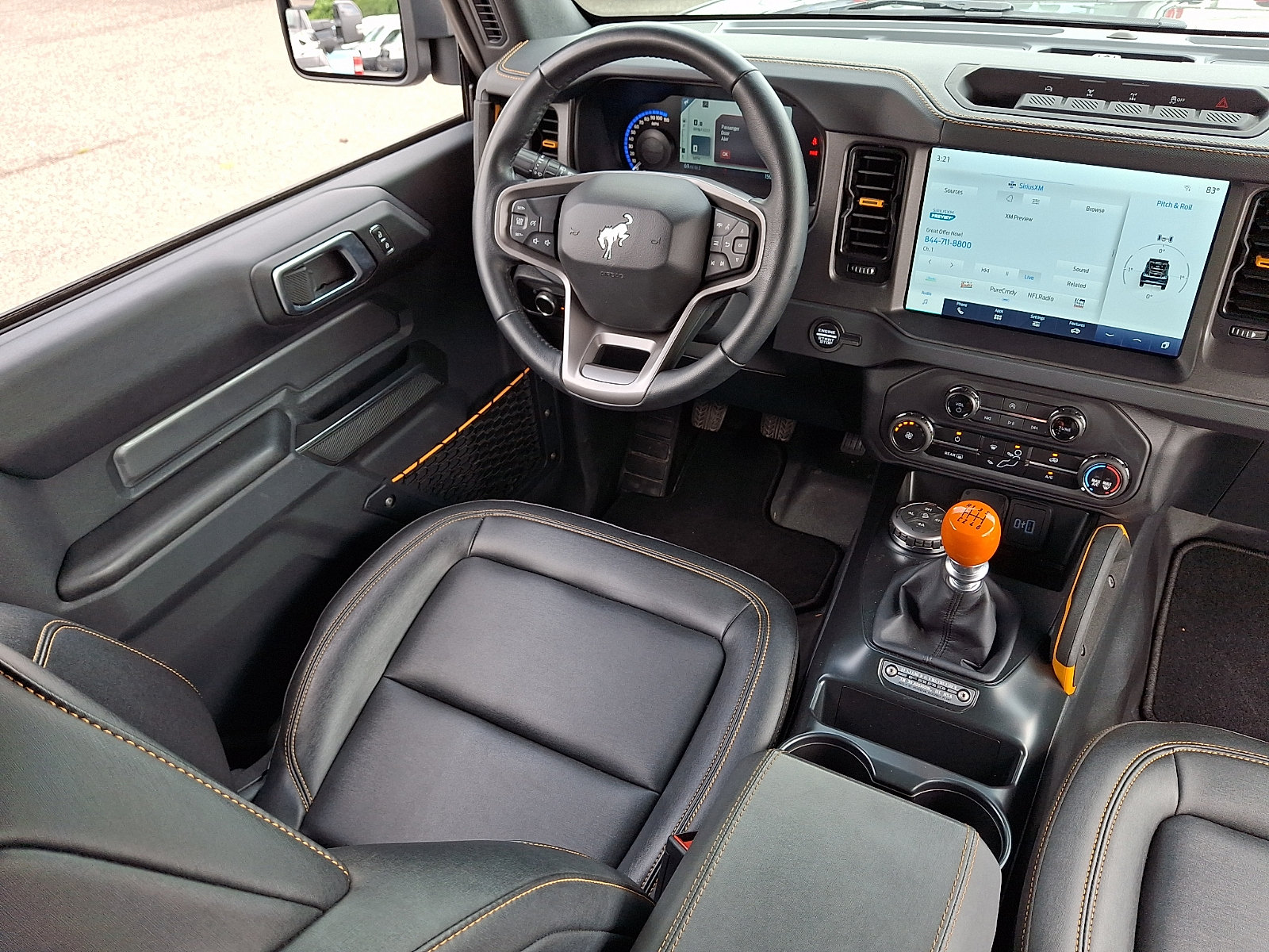 Certified 2024 Ford Bronco Badlands AWD/4WD image 14