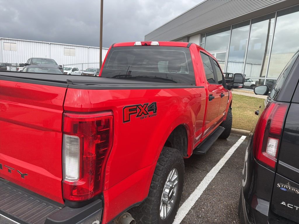 Certified 2019 Ford F250 XL w/ STX Appearance Package image 6