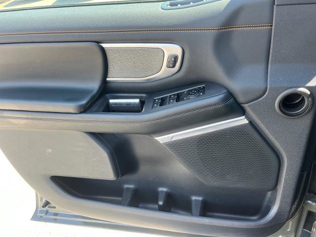 Certified 2025 Ford Expedition Tremor image 16