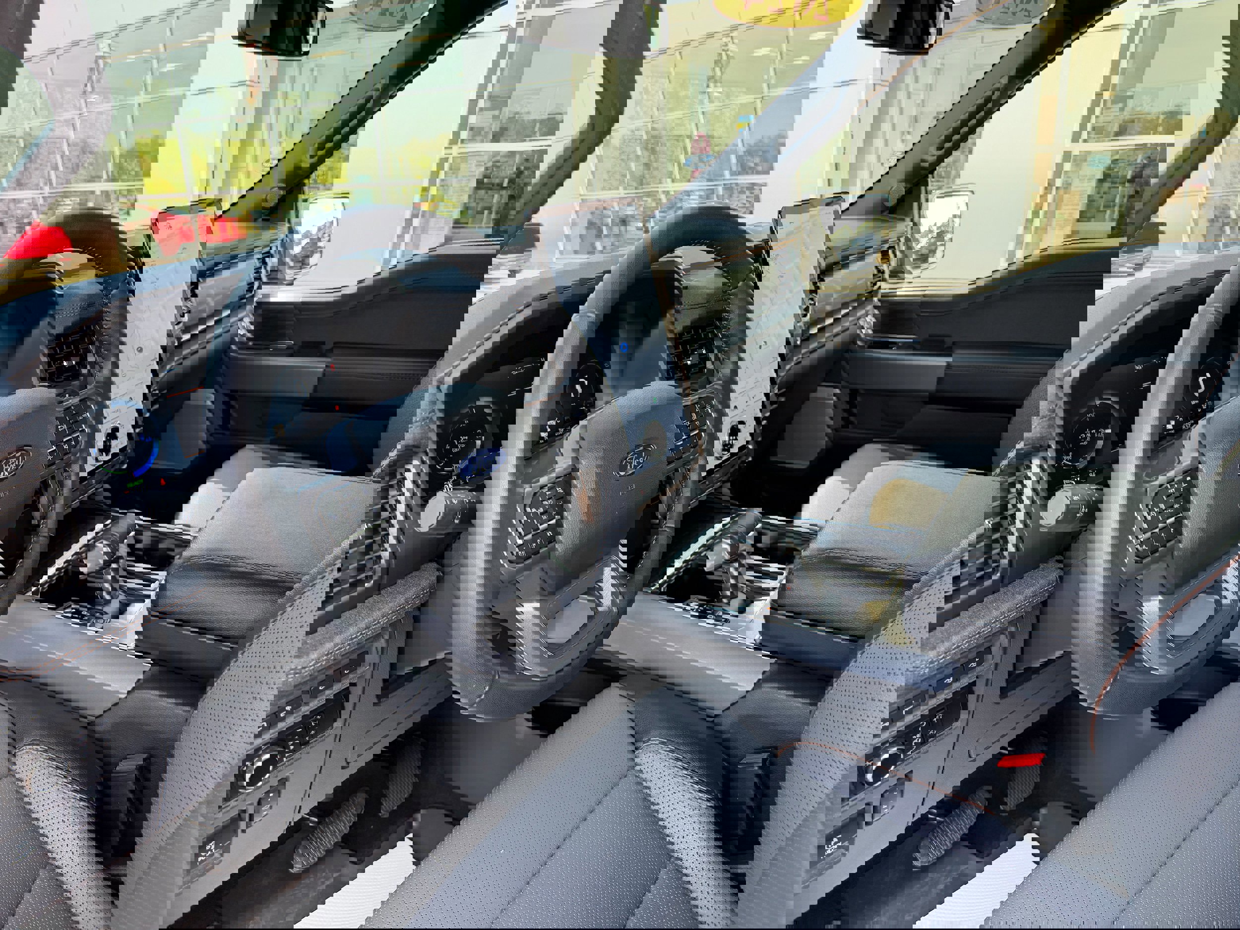 Certified 2024 Ford F150 Lightning Lariat image 12