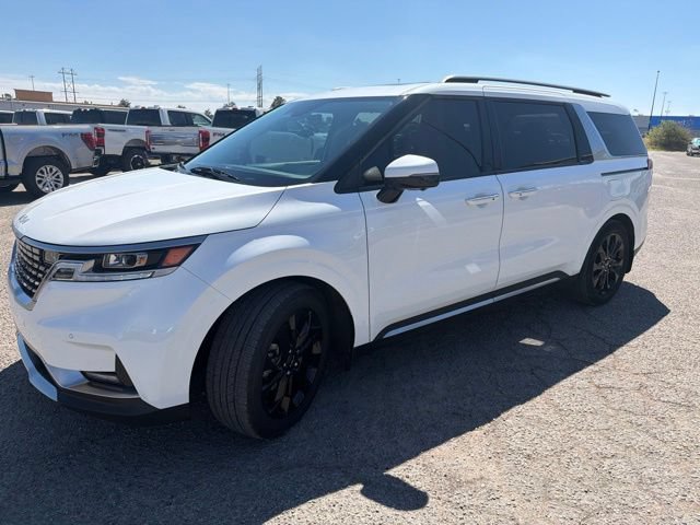 Used 2024 Kia Carnival SX Prestige FWD image 3