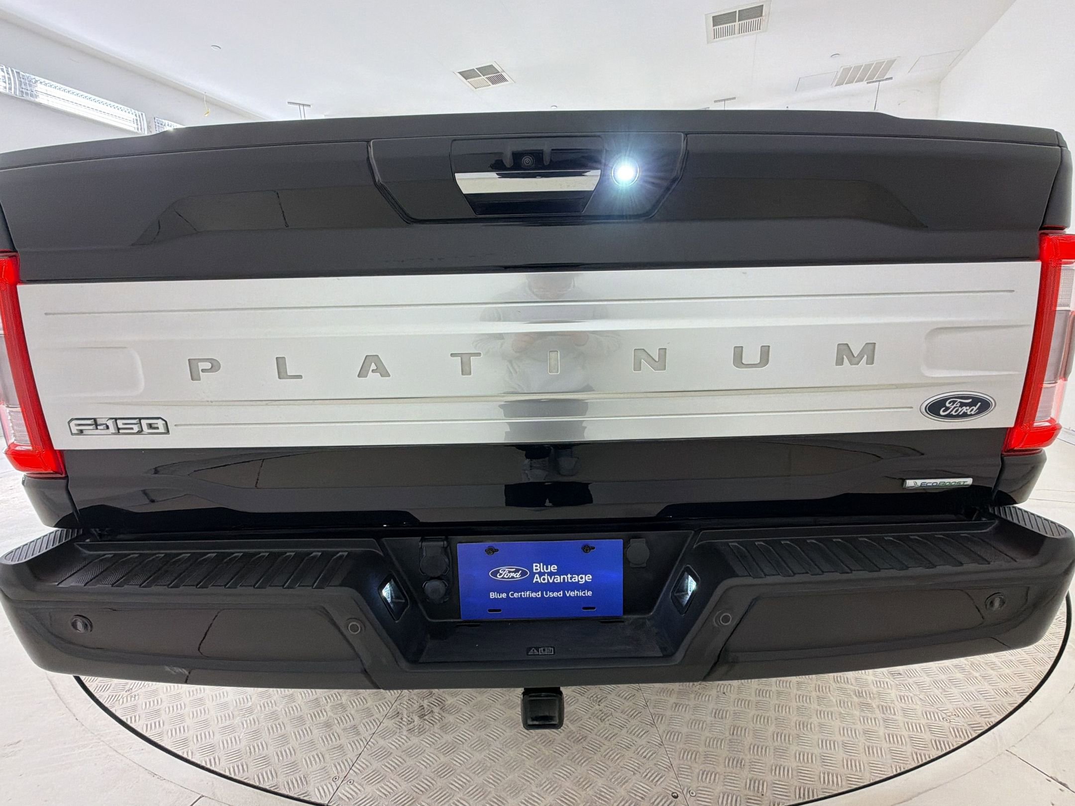 Certified 2021 Ford F150 Platinum w/ Equipment Group 701A High AWD/4WD image 4