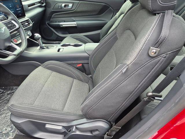 Certified 2024 Ford Mustang Coupe RWD image 15