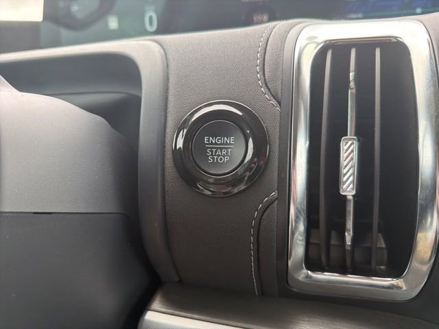 Certified 2025 Ford Expedition Max Platinum w/ Driver's Package image 58