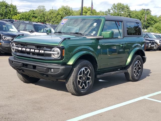 Certified 2022 Ford Bronco Outer Banks AWD/4WD image 2