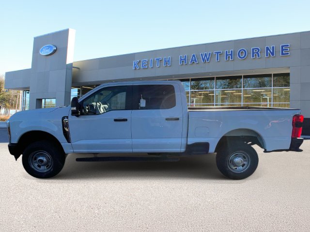 Certified 2024 Ford F350 XL w/ 360-Degree Camera Package AWD/4WD image 4