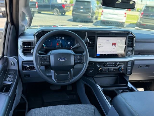 Certified 2025 Ford F350 XLT w/ Black Appearance Package AWD/4WD image 7