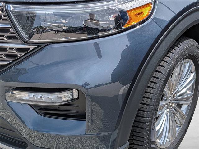 Certified 2022 Ford Explorer King Ranch w/ Premium Technology Package AWD/4WD image 9