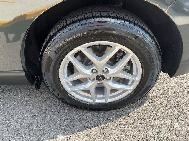 Certified 2024 Ford Edge SEL AWD/4WD image 9