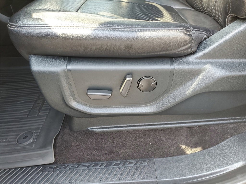 Certified 2021 Ford Expedition Max XLT image 20