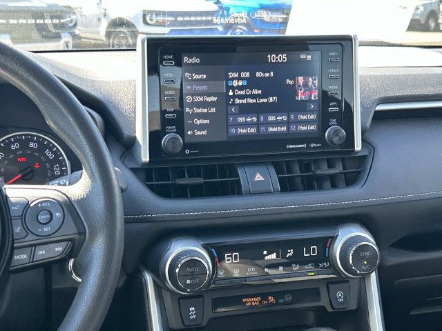 Used 2021 Toyota RAV4 XLE w/ Convenience Package FWD image 16