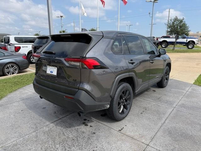 Used 2023 Toyota RAV4 LE FWD image 6
