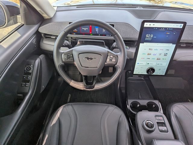 Certified 2022 Ford Mustang Mach-E Premium image 15