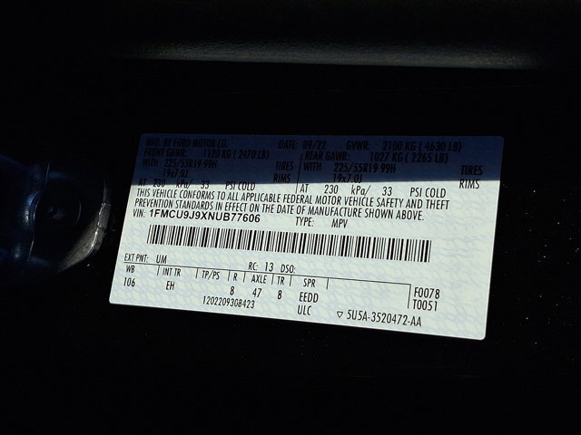 Certified 2022 Ford Escape Titanium w/ Class II Trailer Tow Package image 30