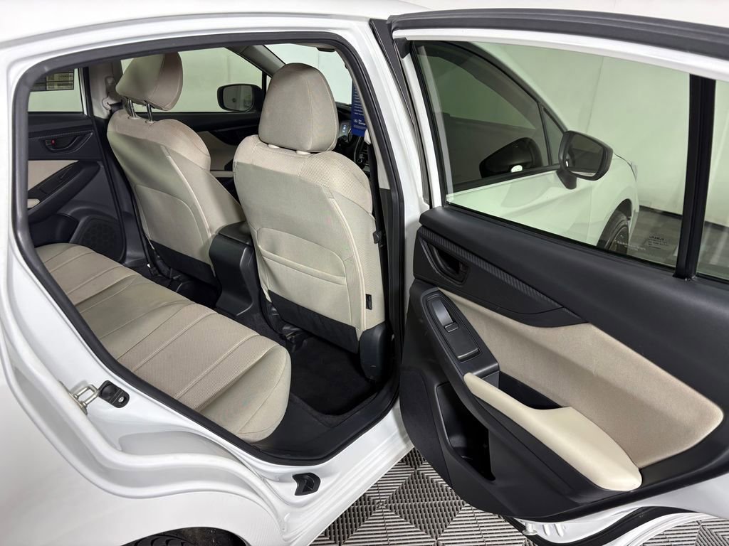 Used 2019 Subaru Impreza 2.0i w/ Eyesight image 29