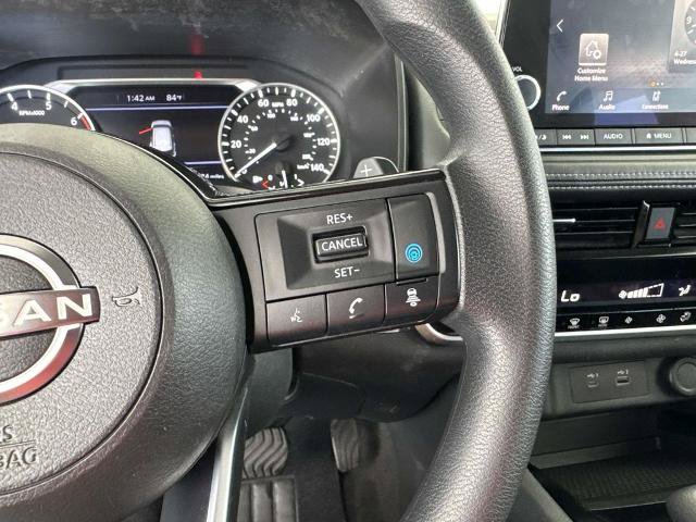 Used 2022 Nissan Rogue SV FWD image 28