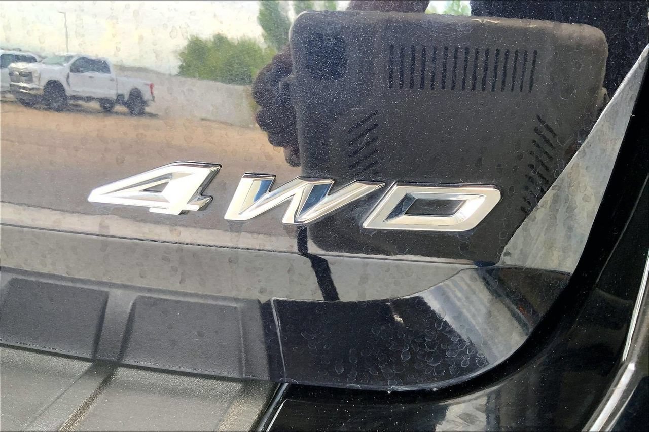 Certified 2025 Ford Explorer ST-Line AWD/4WD image 7