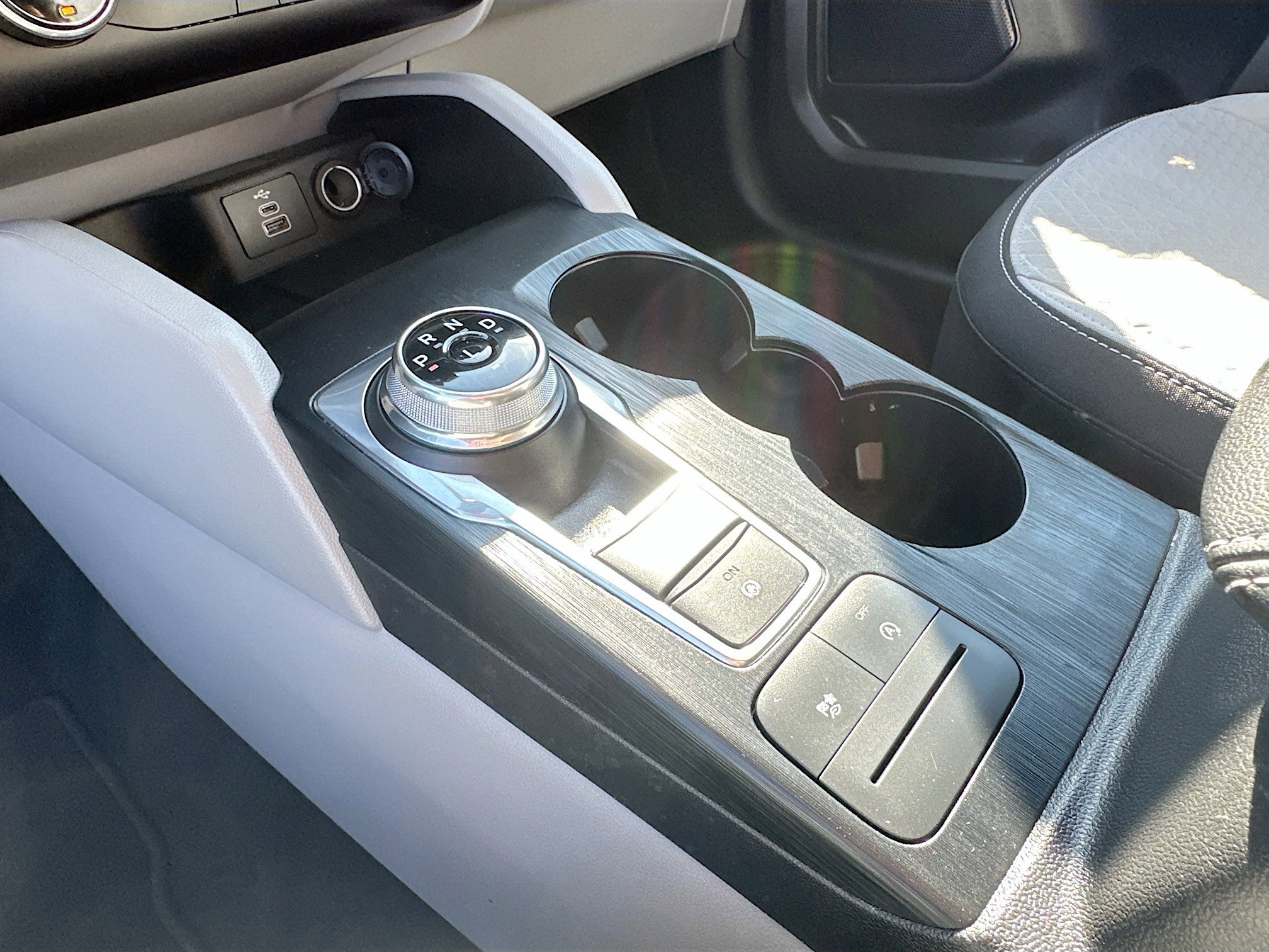 Certified 2024 Ford Escape Active image 16