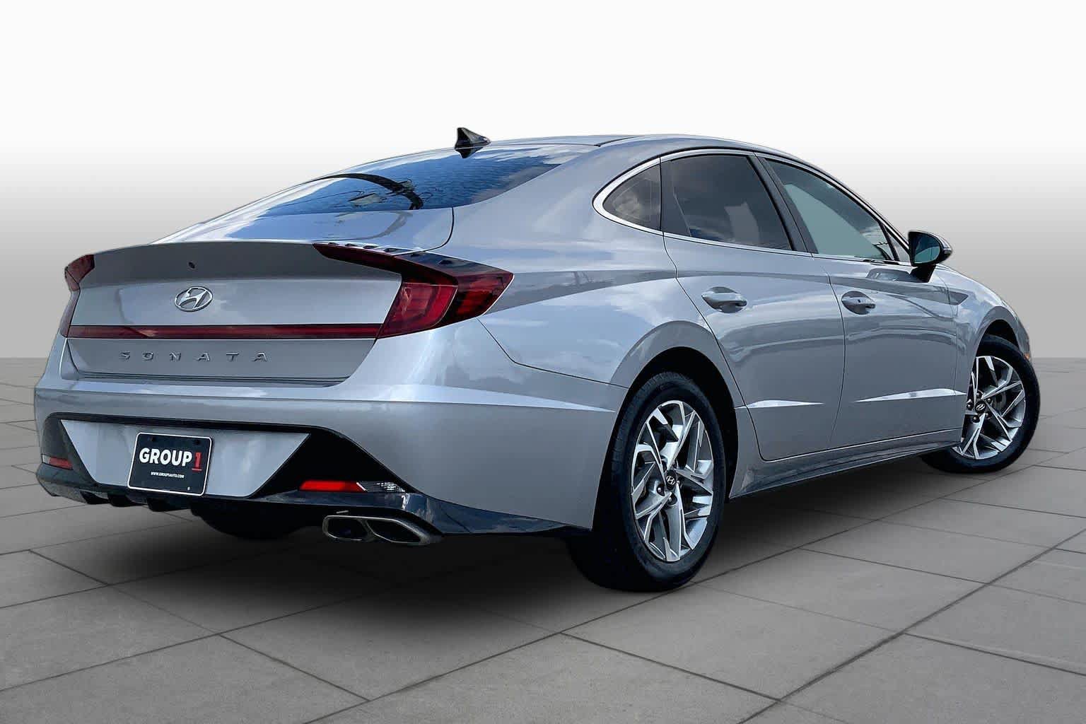 Used 2023 Hyundai Sonata SEL w/ Cargo Package FWD image 13