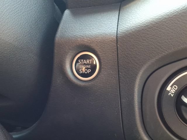 Used 2023 Nissan Frontier PRO-4X w/ Pro Convenience Package AWD/4WD image 24
