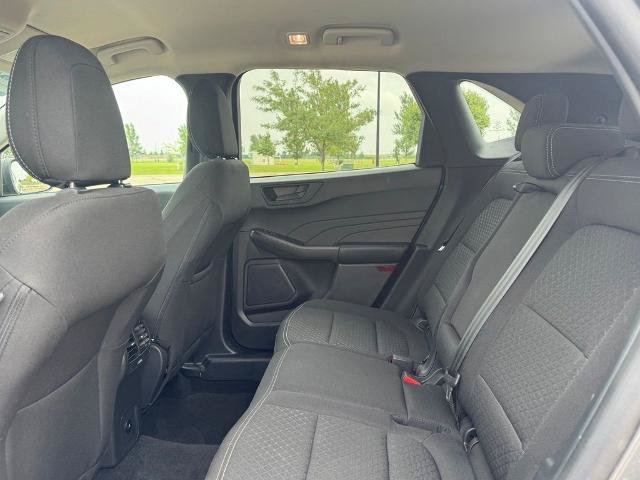Certified 2024 Ford Escape Active AWD/4WD image 34