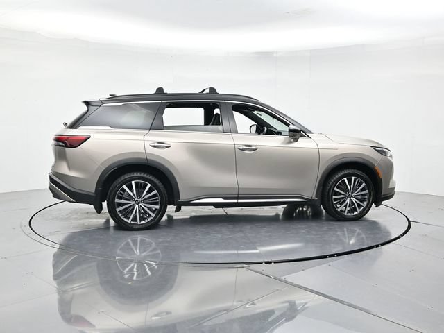 Used 2023 INFINITI QX60 Autograph w/ Cargo Package AWD/4WD image 2