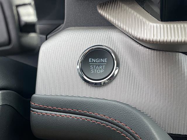 Certified 2025 Ford Explorer Active image 8