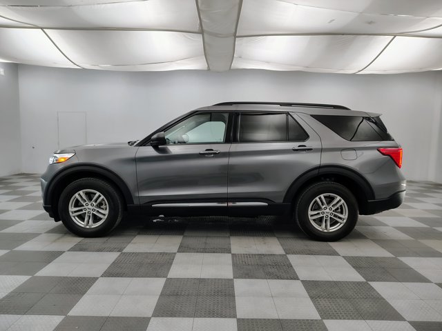 Certified 2024 Ford Explorer XLT w/ Equipment Group 202A AWD/4WD image 7