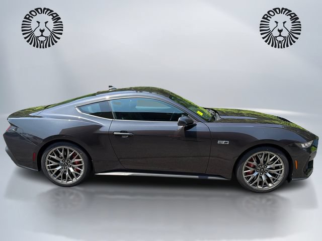 Certified 2024 Ford Mustang GT Premium RWD image 5