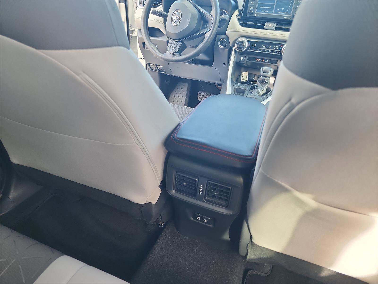 Used 2021 Toyota RAV4 XLE image 26