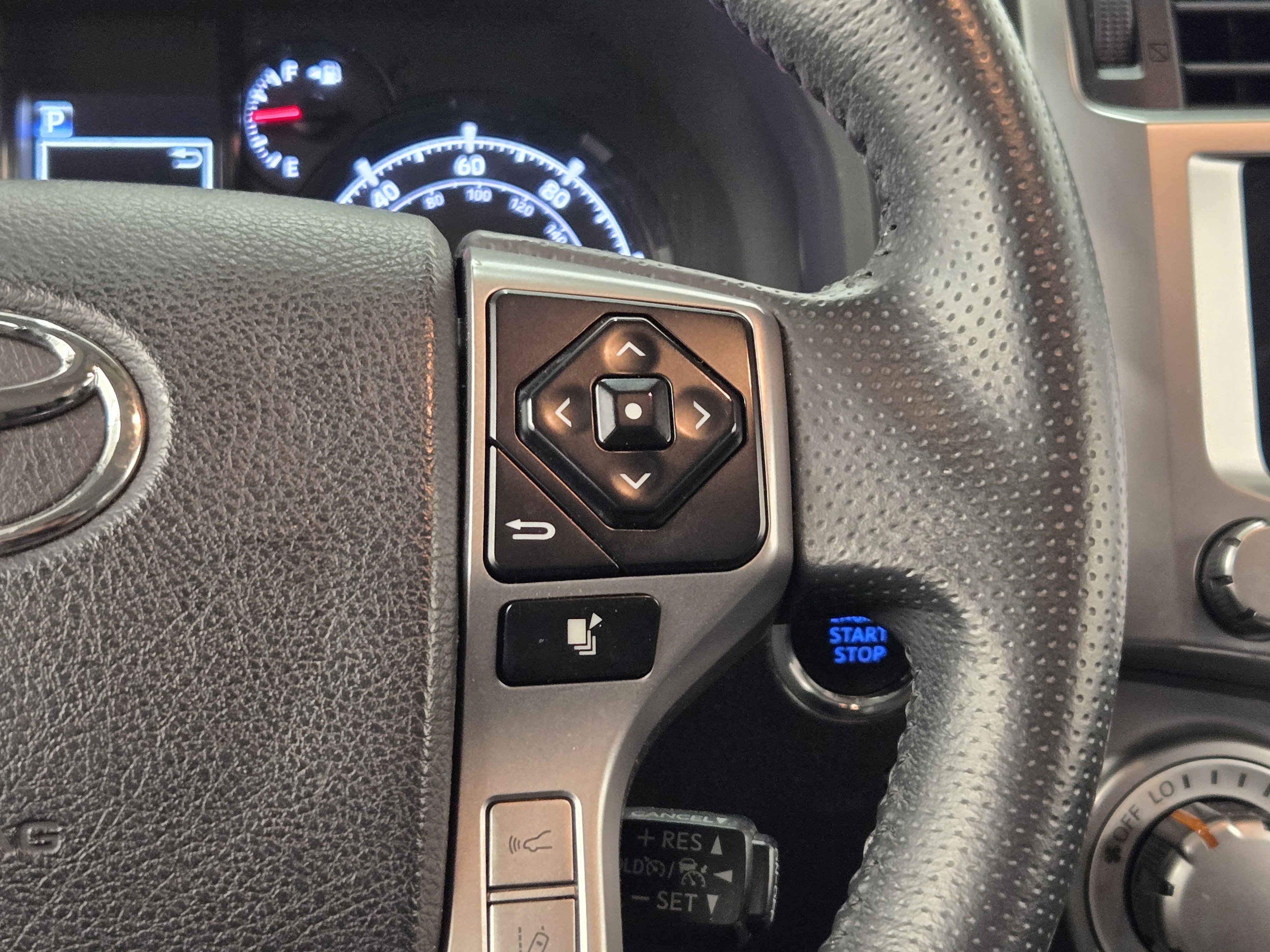 Used 2021 Toyota 4Runner SR5 Premium image 27