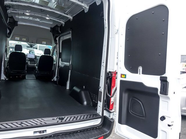 Certified 2026 Ford Transit 250 148 High Roof AWD w/ Load Area Protection Package image 26