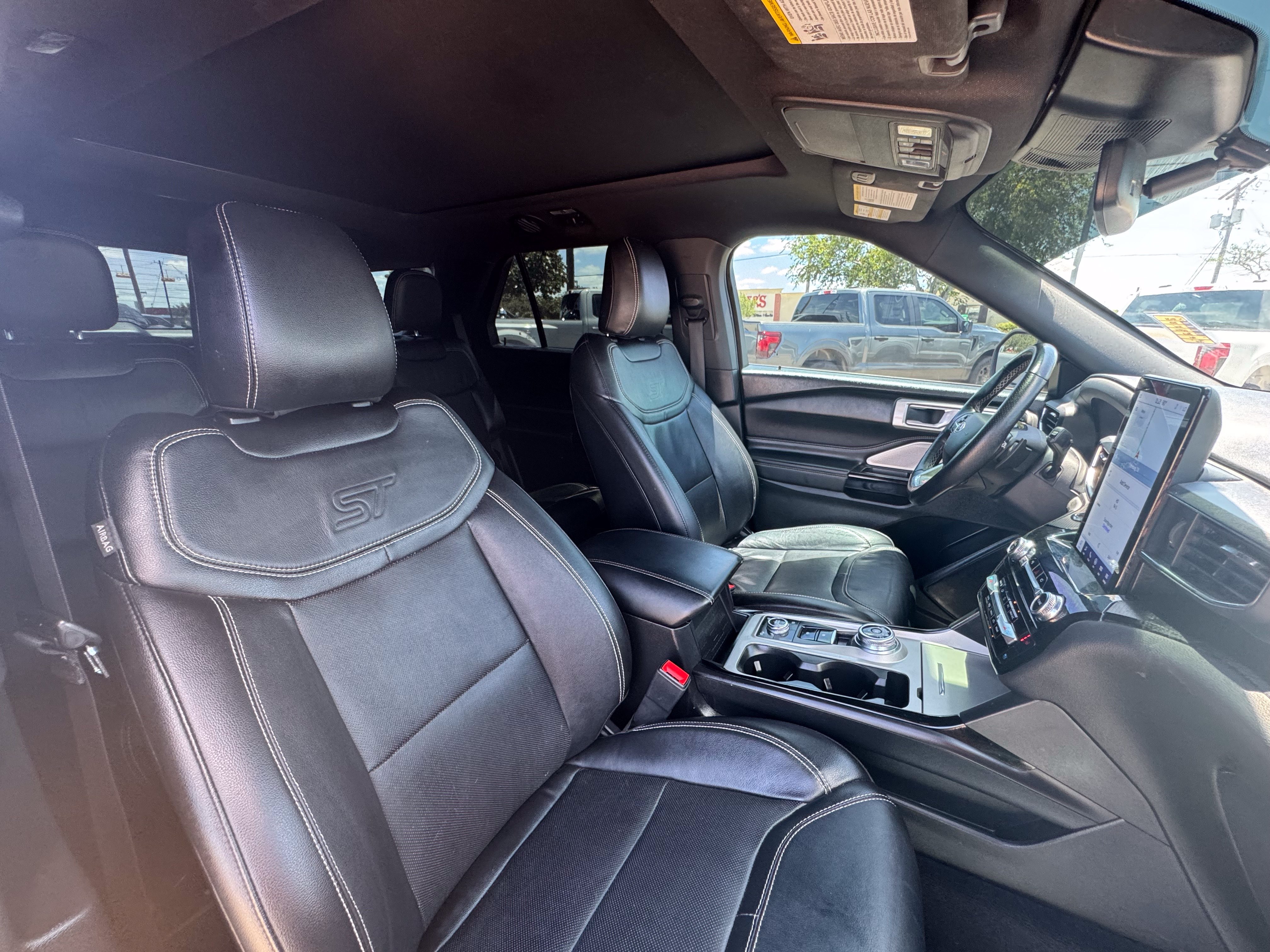 Certified 2023 Ford Explorer ST w/ Equipment Group 401A AWD/4WD image 38