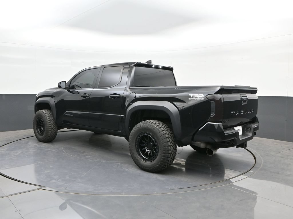 Used 2024 Toyota Tacoma TRD Off-Road AWD/4WD image 5