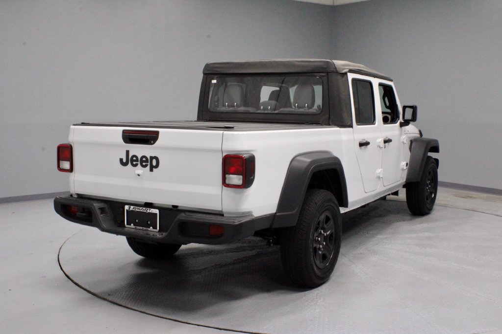 Used 2025 Jeep Gladiator Sport AWD/4WD image 10