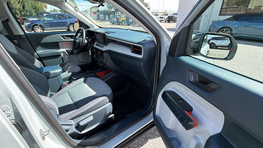Certified 2024 Ford Maverick XLT w/ XLT Luxury Package FWD image 26