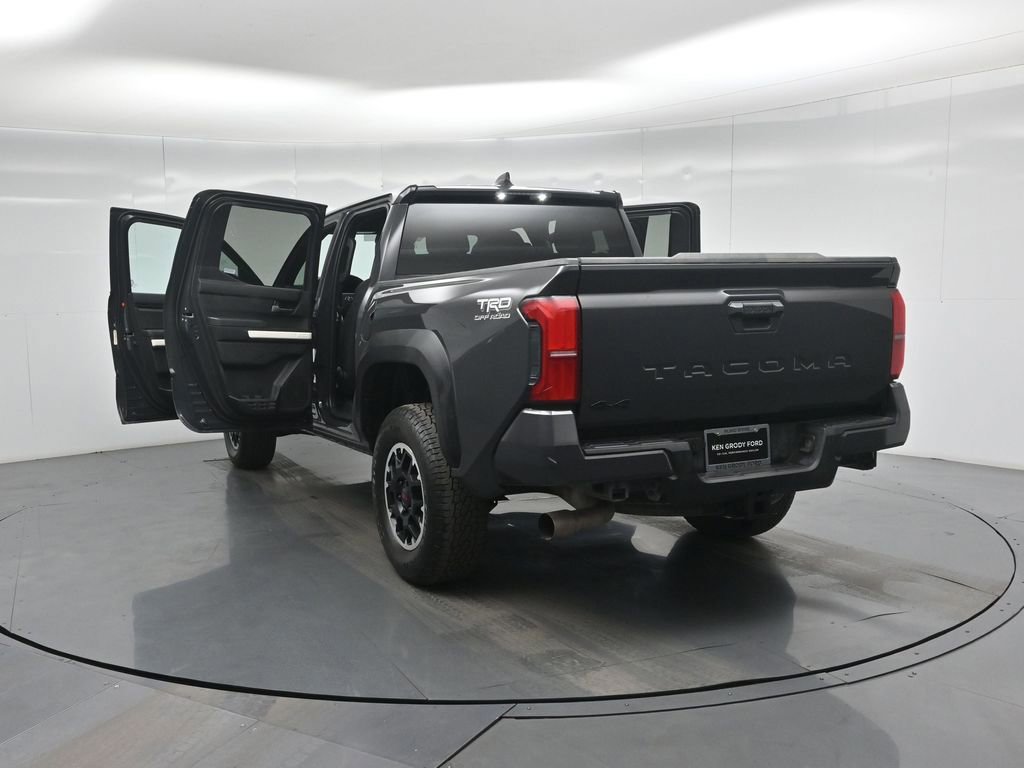 Used 2024 Toyota Tacoma TRD Off-Road image 53