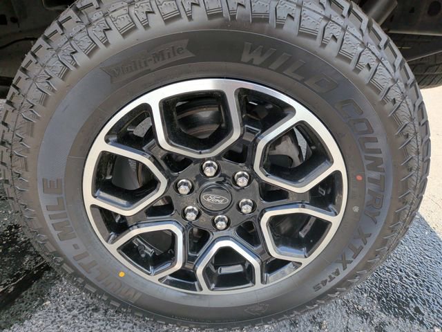 Certified 2022 Ford F150 XLT w/ Equipment Group 302A High image 32