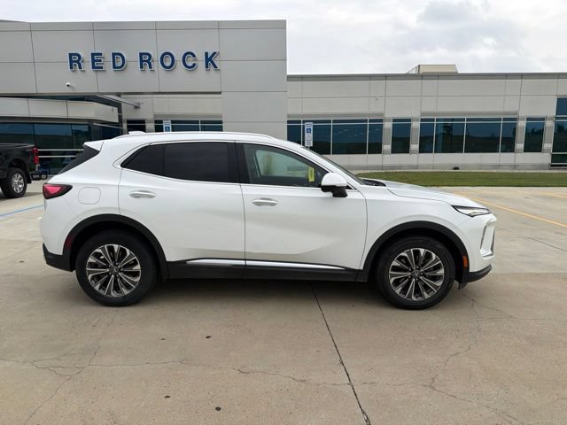 Used 2024 Buick Envision Preferred AWD/4WD image 2